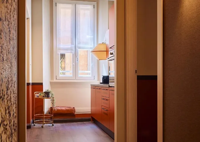 Maison Luxury Pantheon